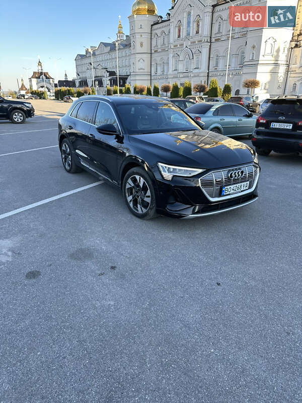 Позашляховик / Кросовер Audi e-tron 2021 в Тернополі фото 11 Позашляховик / Кросовер Audi e-tron 2021 в Тернополі