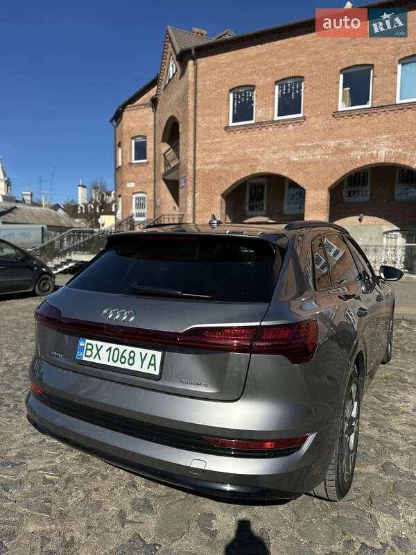 Внедорожник / Кроссовер Audi e-tron 2021 в Луцке
