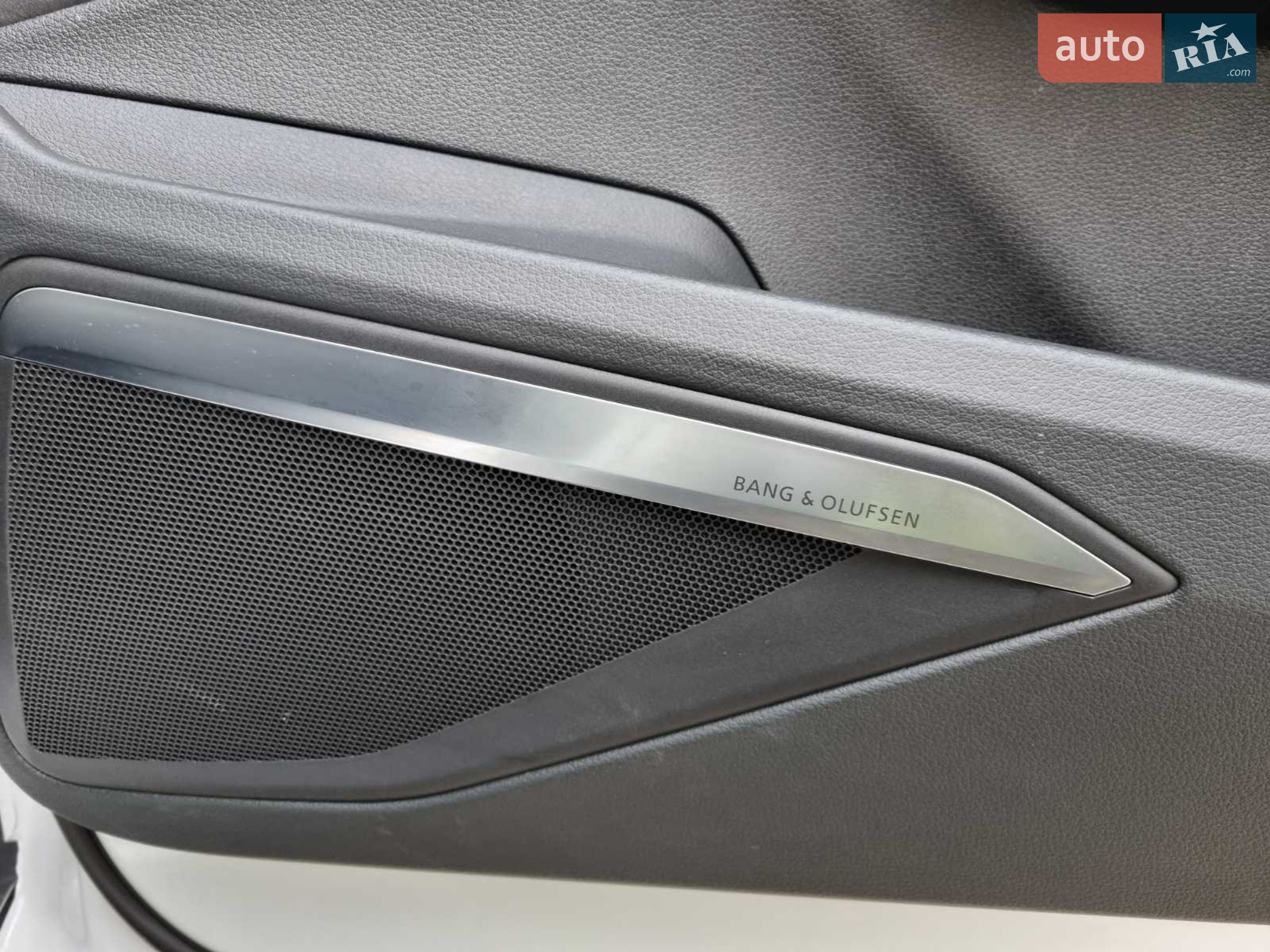 2019 Audi e-tron - мініатюра 26
