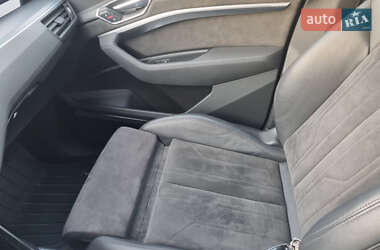 Внедорожник / Кроссовер Audi e-tron 2019 в Львове