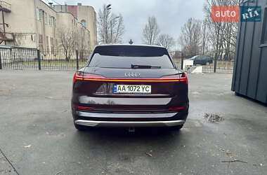 Внедорожник / Кроссовер Audi e-tron 2019 в 