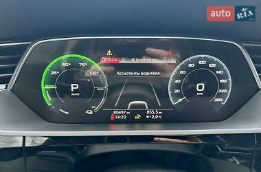 Внедорожник / Кроссовер Audi e-tron 2019 в 
