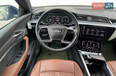 Внедорожник / Кроссовер Audi e-tron 2019 в 