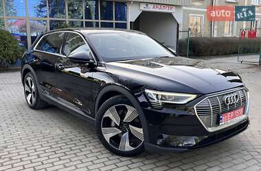 Внедорожник / Кроссовер Audi e-tron 2019 в 
