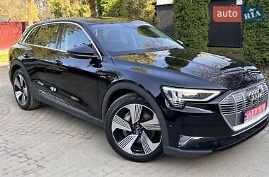 Внедорожник / Кроссовер Audi e-tron 2019 в 