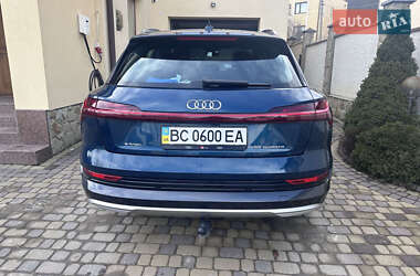 Внедорожник / Кроссовер Audi e-tron 2019 в 