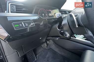 Внедорожник / Кроссовер Audi e-tron 2020 в 