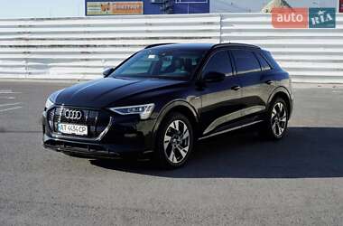 Внедорожник / Кроссовер Audi e-tron 2020 в 