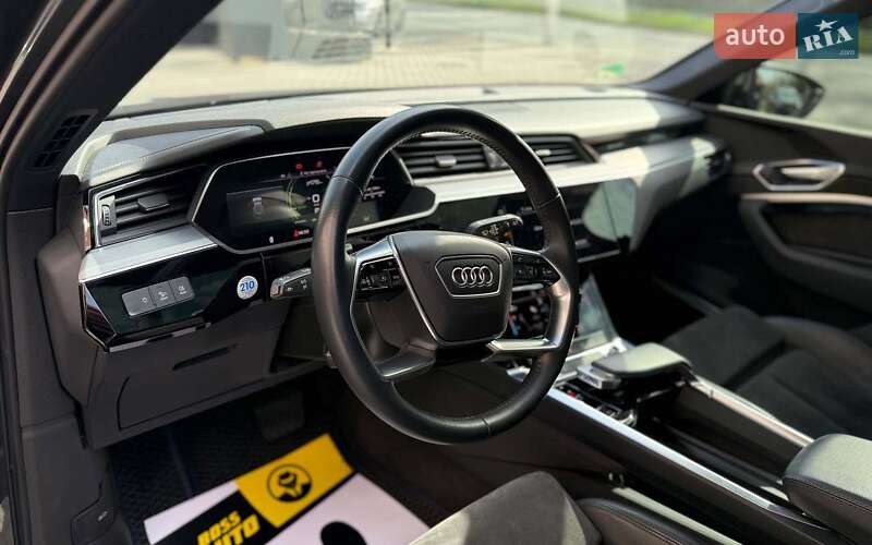 Внедорожник / Кроссовер Audi e-tron 2020 в Черновцах