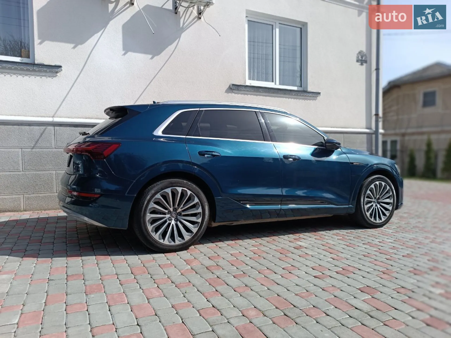 2019 Audi e-tron - мініатюра 137