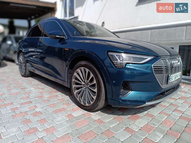 Внедорожник / Кроссовер Audi e-tron 2019 в Тернополе