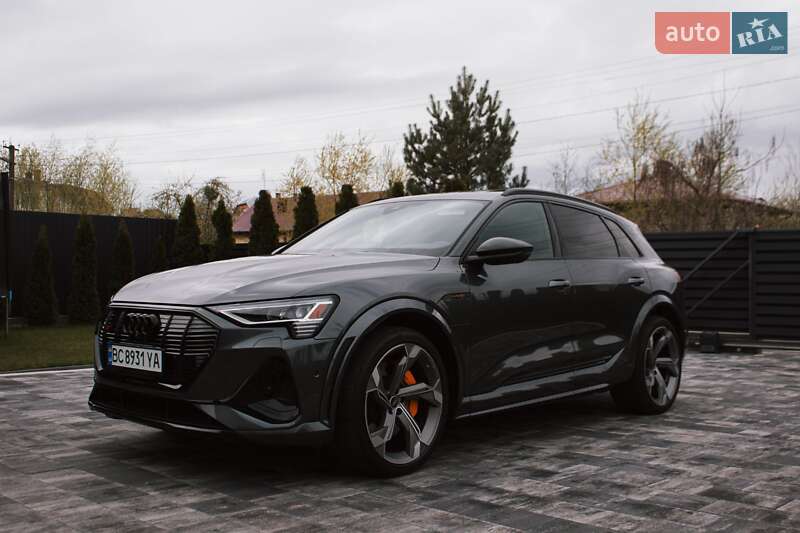 Внедорожник / Кроссовер Audi e-tron 2022 в Львове