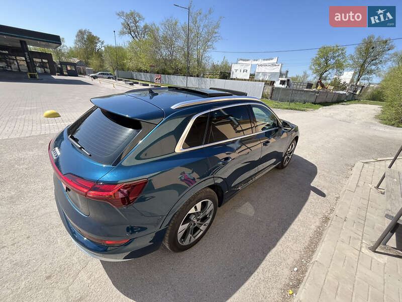 Внедорожник / Кроссовер Audi e-tron 2020 в Днепре