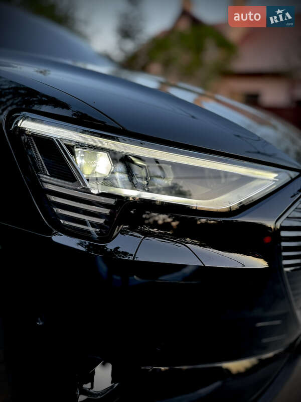 Внедорожник / Кроссовер Audi e-tron 2022 в Кривом Роге