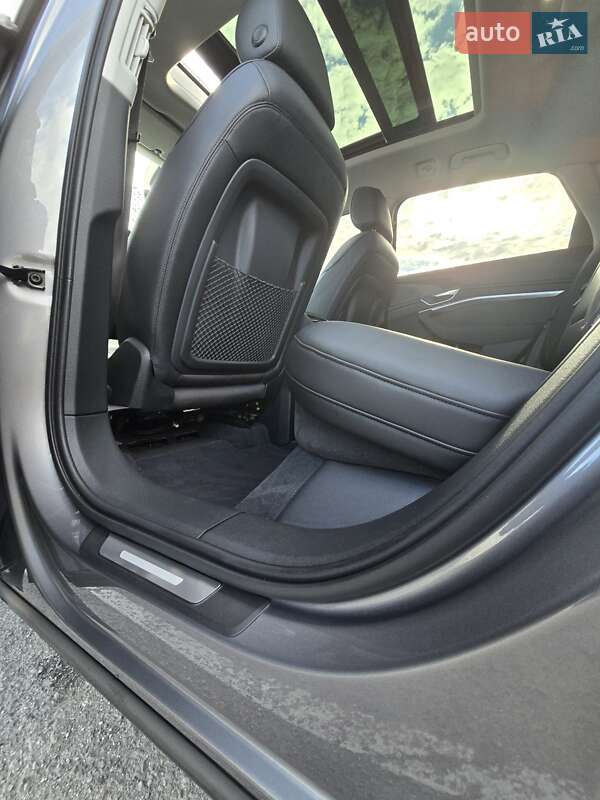 Позашляховик / Кросовер Audi e-tron 2020 в Ужгороді