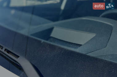 Внедорожник / Кроссовер Audi e-tron 2019 в 