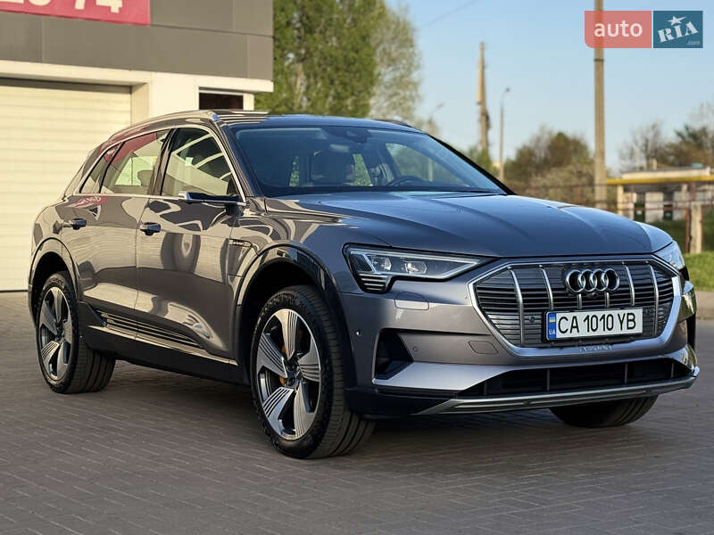 Внедорожник / Кроссовер Audi e-tron 2020 в Черкассах фото 3 Внедорожник / Кроссовер Audi e-tron 2020 в Черкассах