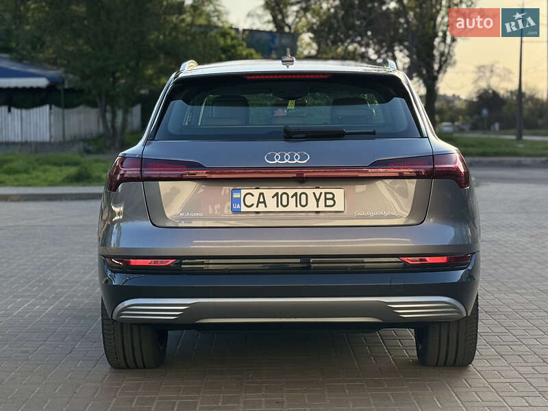 Внедорожник / Кроссовер Audi e-tron 2020 в Черкассах фото 6 Внедорожник / Кроссовер Audi e-tron 2020 в Черкассах