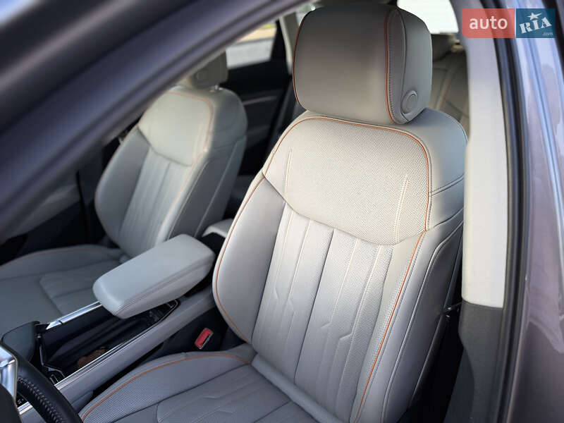 Внедорожник / Кроссовер Audi e-tron 2020 в Черкассах фото 15 Внедорожник / Кроссовер Audi e-tron 2020 в Черкассах