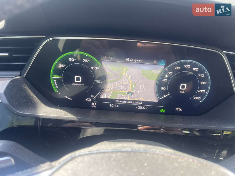 Позашляховик / Кросовер Audi e-tron 2019 в Кривому Розі