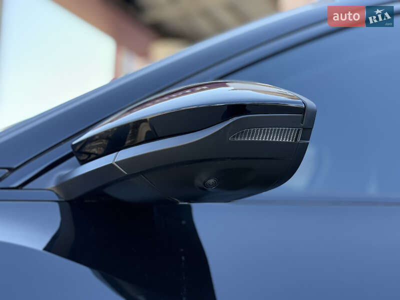 Позашляховик / Кросовер Audi e-tron 2019 в Тернополі