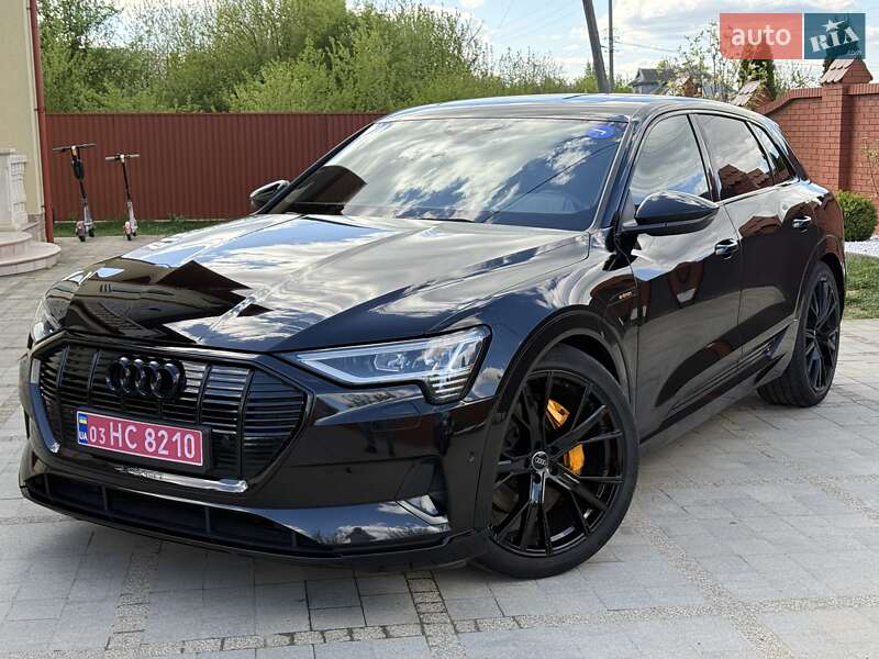 Audi e-tron 2019