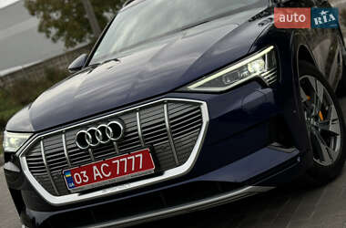 Внедорожник / Кроссовер Audi e-tron 2020 в 