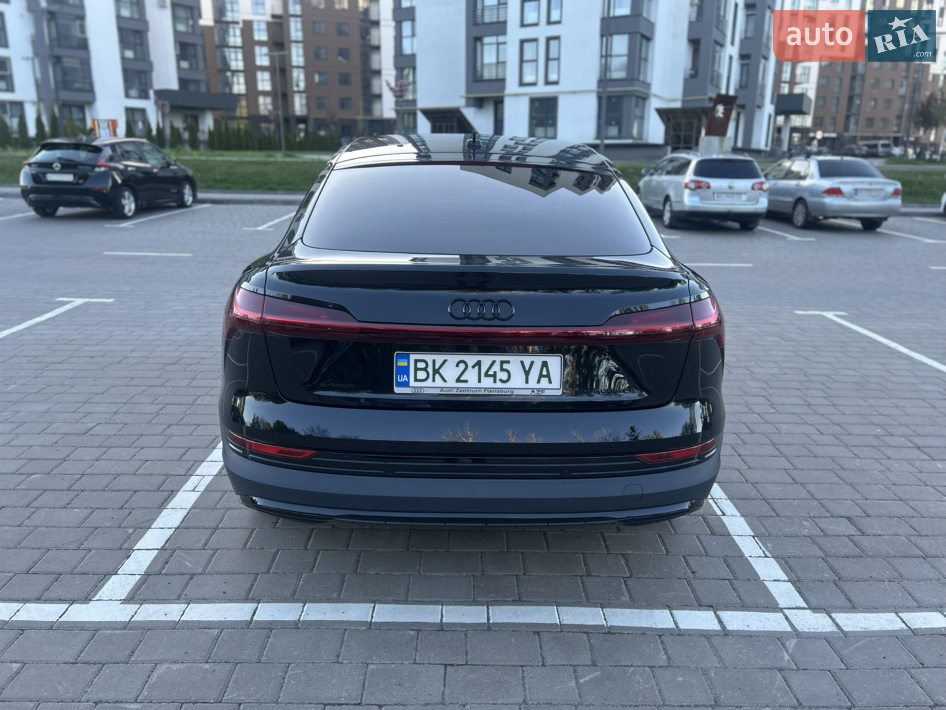 2020 Audi e-tron - мініатюра 5