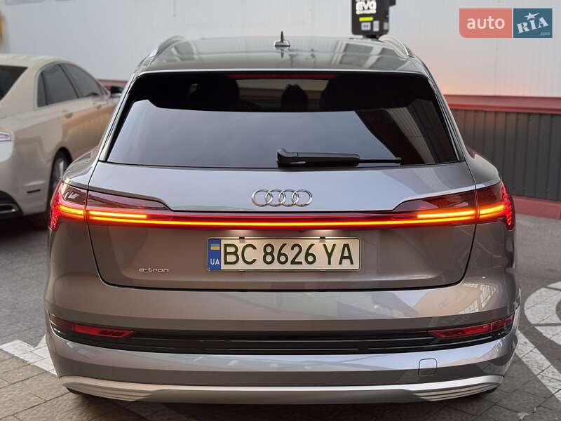 Внедорожник / Кроссовер Audi e-tron 2019 в Львове