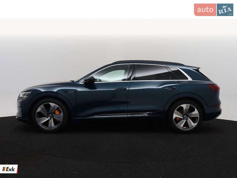 Внедорожник / Кроссовер Audi e-tron 2018 в Тернополе