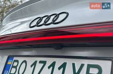 Внедорожник / Кроссовер Audi e-tron 2021 в 