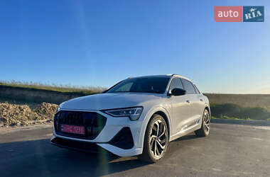 Внедорожник / Кроссовер Audi e-tron 2021 в Ровно