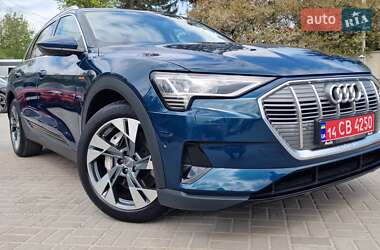 Внедорожник / Кроссовер Audi e-tron 2020 в 