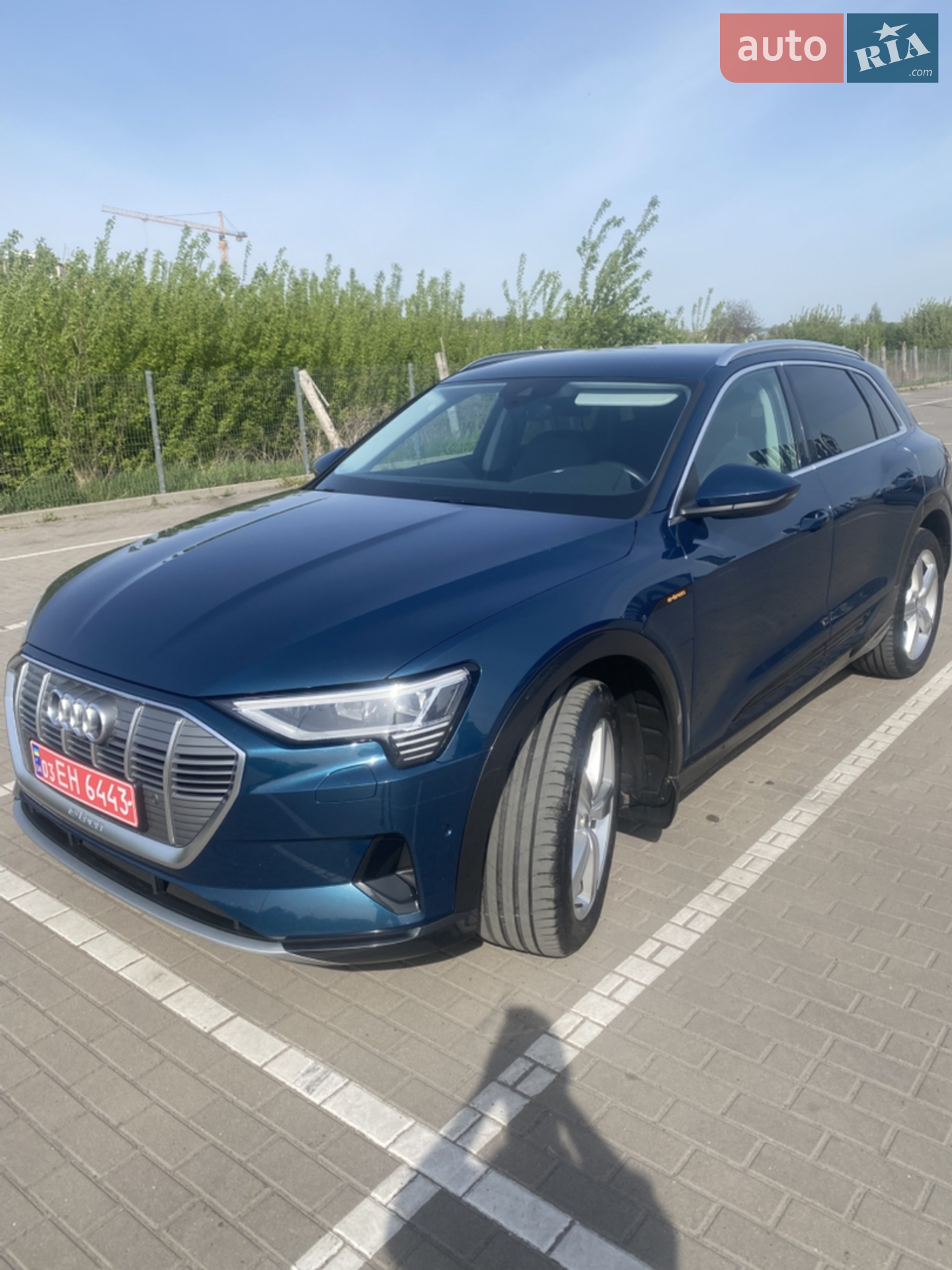 2020 Audi e-tron - мініатюра 2
