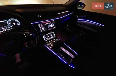 Внедорожник / Кроссовер Audi e-tron 2019 в 