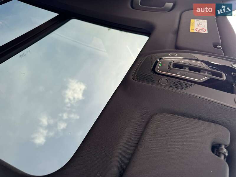 Позашляховик / Кросовер Audi e-tron 2019 в Житомирі