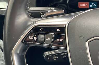 Позашляховик / Кросовер Audi e-tron 2019 в 
