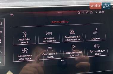 Позашляховик / Кросовер Audi e-tron 2019 в 