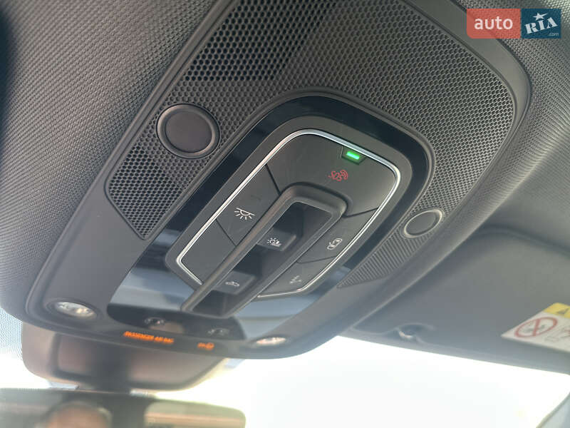 Внедорожник / Кроссовер Audi e-tron 2020 в Киеве