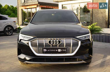 Внедорожник / Кроссовер Audi e-tron 2019 в 