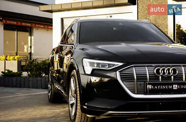 Внедорожник / Кроссовер Audi e-tron 2019 в 