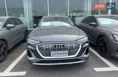 Позашляховик / Кросовер Audi e-tron 2024 в Івано-Франківську