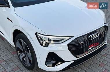 Внедорожник / Кроссовер Audi e-tron 2020 в 