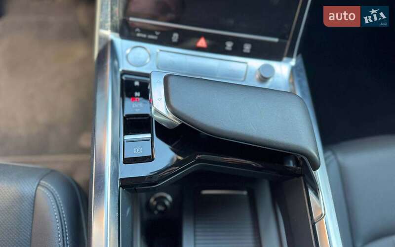 Внедорожник / Кроссовер Audi e-tron 2019 в Черновцах