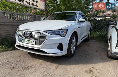 Внедорожник / Кроссовер Audi e-tron 2019 в Кривом Роге