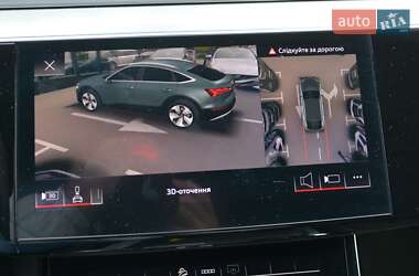 Позашляховик / Кросовер Audi e-tron 2021 в 