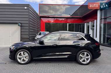 Внедорожник / Кроссовер Audi e-tron 2019 в 