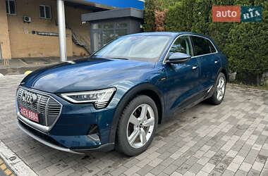 Внедорожник / Кроссовер Audi e-tron 2022 в Киеве