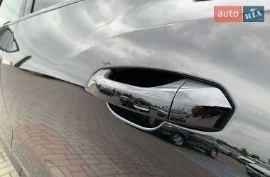 Позашляховик / Кросовер Audi e-tron 2020 в 