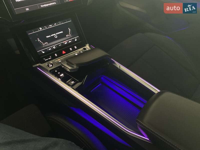 Внедорожник / Кроссовер Audi e-tron 2020 в Львове